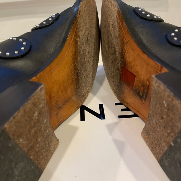 Givenchy Elegant Studded Boot 🖤 - Picture 11 of 16